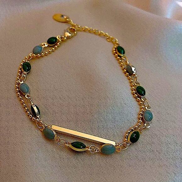 Emerald Beaded Gold Plated Chain Link Minimalist Bracelet - Picture 1 of 9